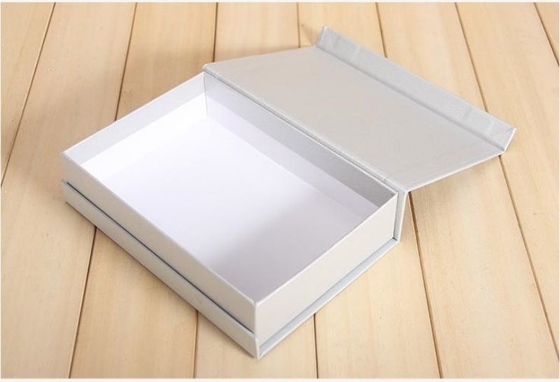 Kreativer magnetischer Deckel-geschlossenes Maschinenhälften-Buch-Kasten-Grey Cardboard For Men-' s-Unterwäsche