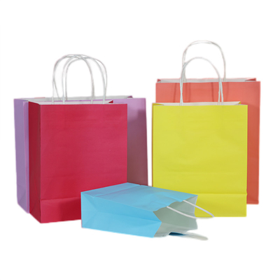 freundliche Kraftpapier-Tasche 150g Eco für Einkaufsprägungsdebossing, Tasche mit Griff